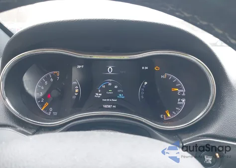 2015 Jeep Grand Cherokee Limited из США, поврежденный, VIN 1C4RJFBG5FC605429